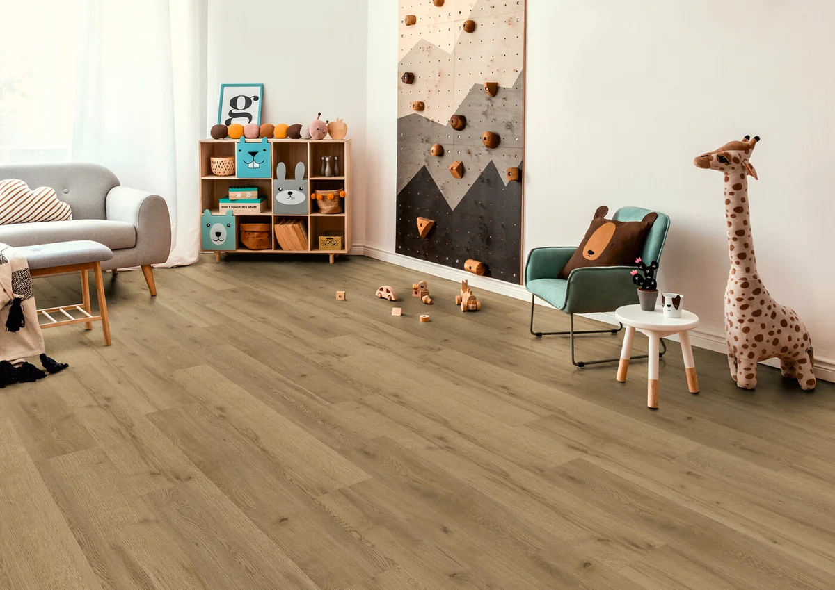 Manor Oak 5837 view 4